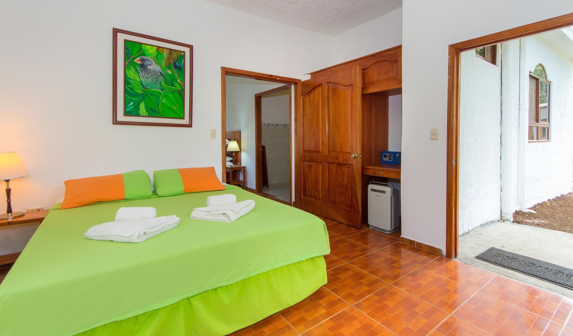 Hotel Twin Galapagos بويرتو أيورا المظهر الخارجي الصورة