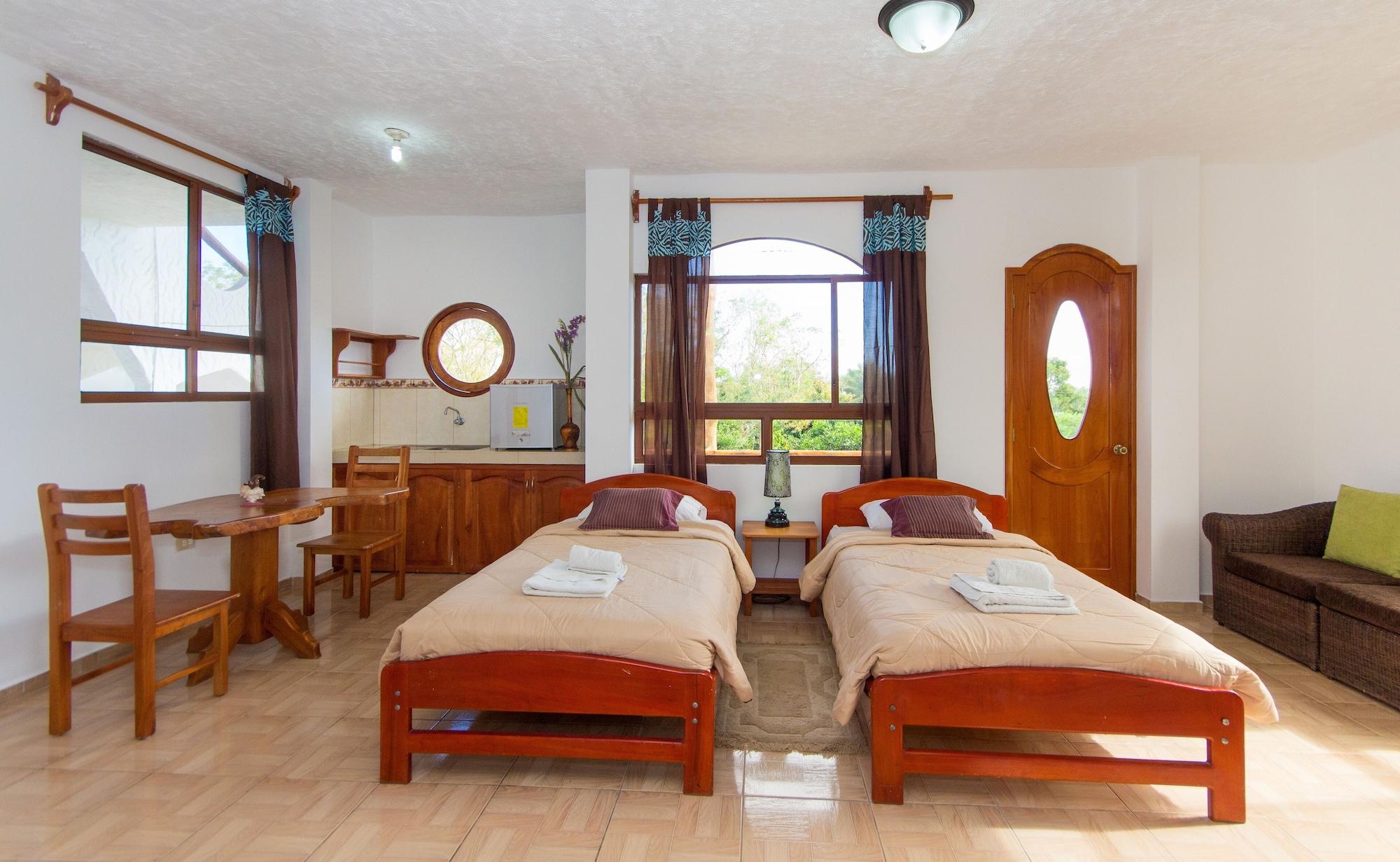 Hotel Twin Galapagos بويرتو أيورا المظهر الخارجي الصورة