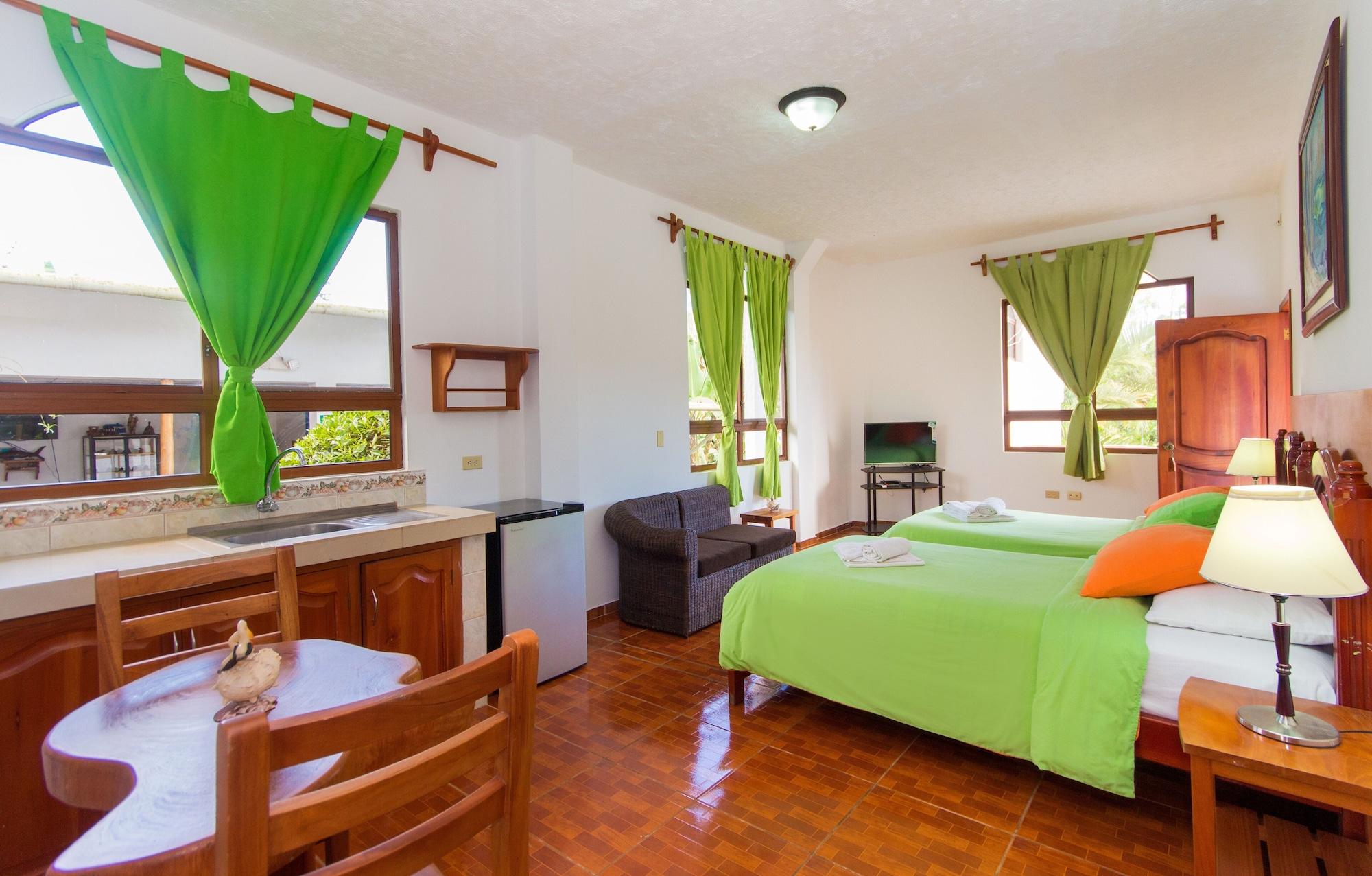 Hotel Twin Galapagos بويرتو أيورا المظهر الخارجي الصورة
