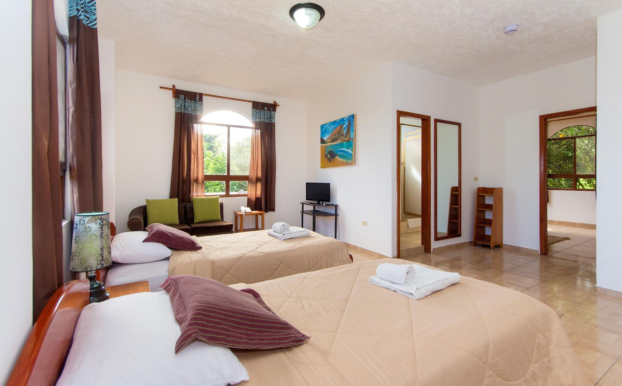 Hotel Twin Galapagos بويرتو أيورا المظهر الخارجي الصورة