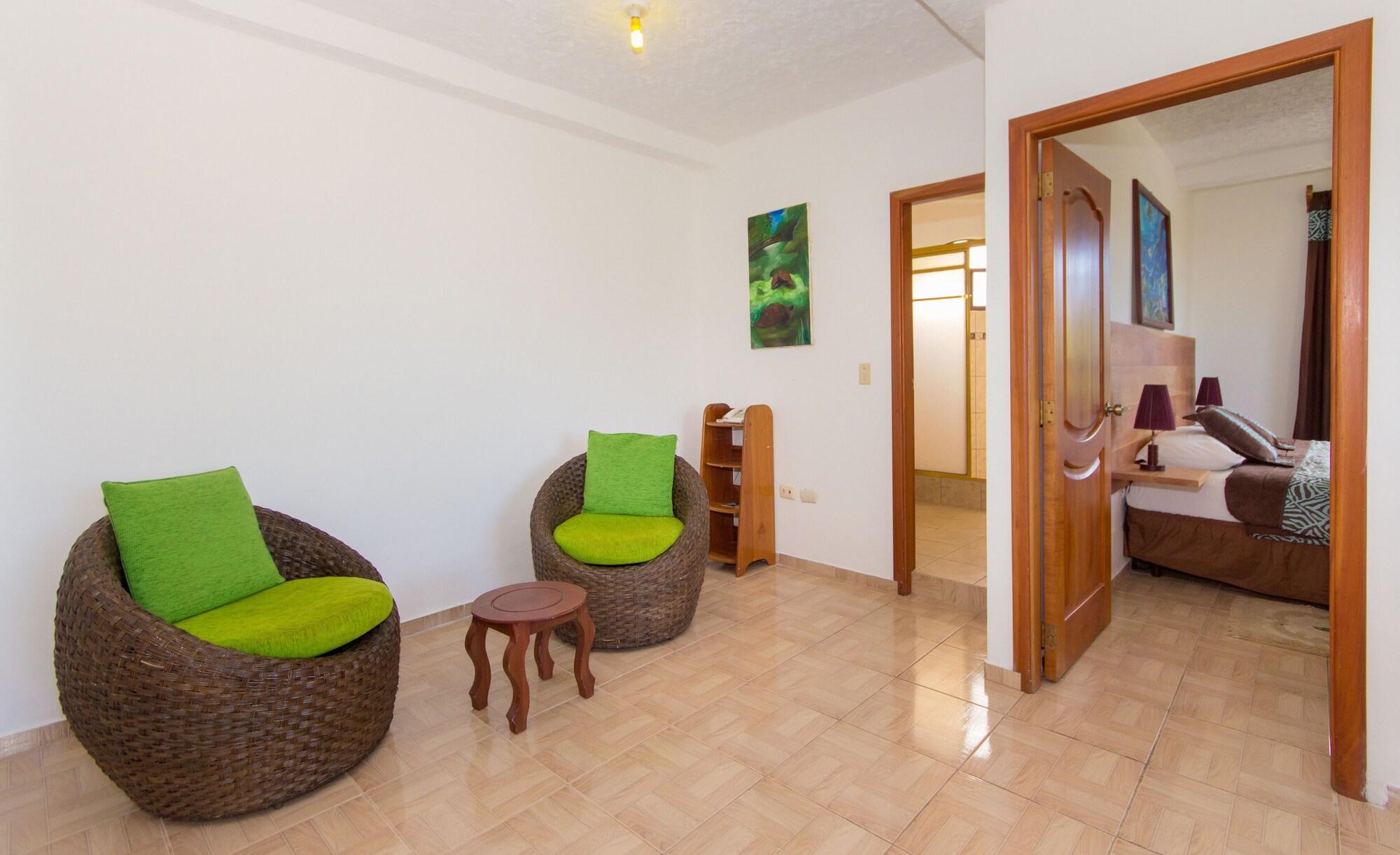 Hotel Twin Galapagos بويرتو أيورا المظهر الخارجي الصورة
