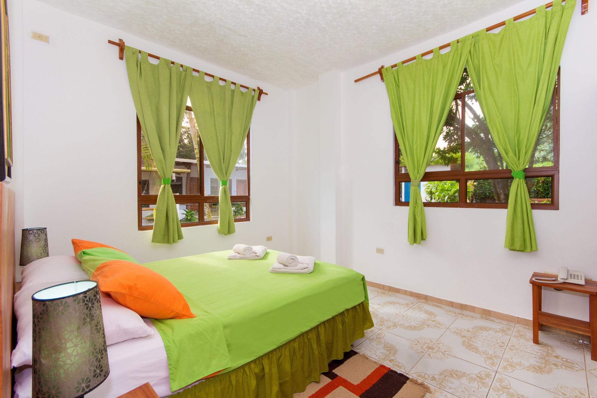 Hotel Twin Galapagos بويرتو أيورا المظهر الخارجي الصورة