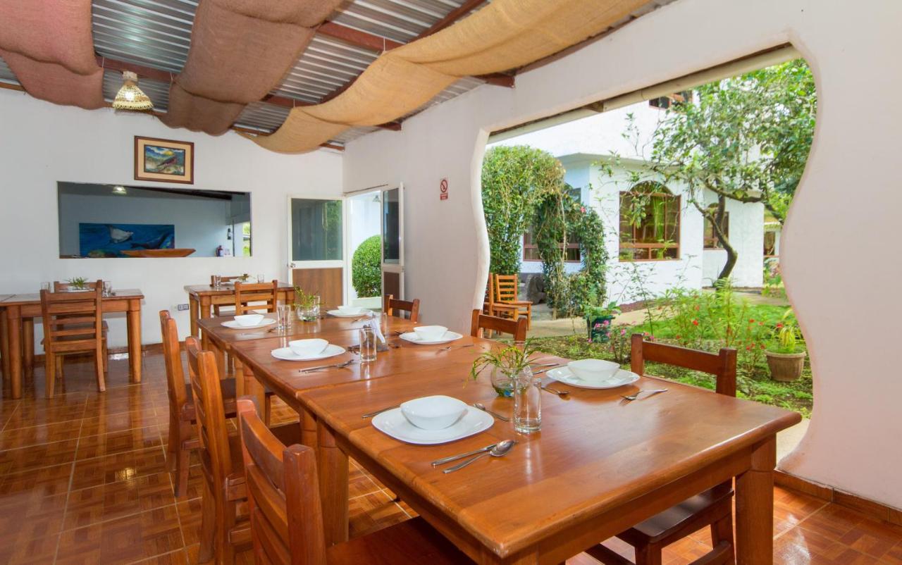 Hotel Twin Galapagos بويرتو أيورا المظهر الخارجي الصورة